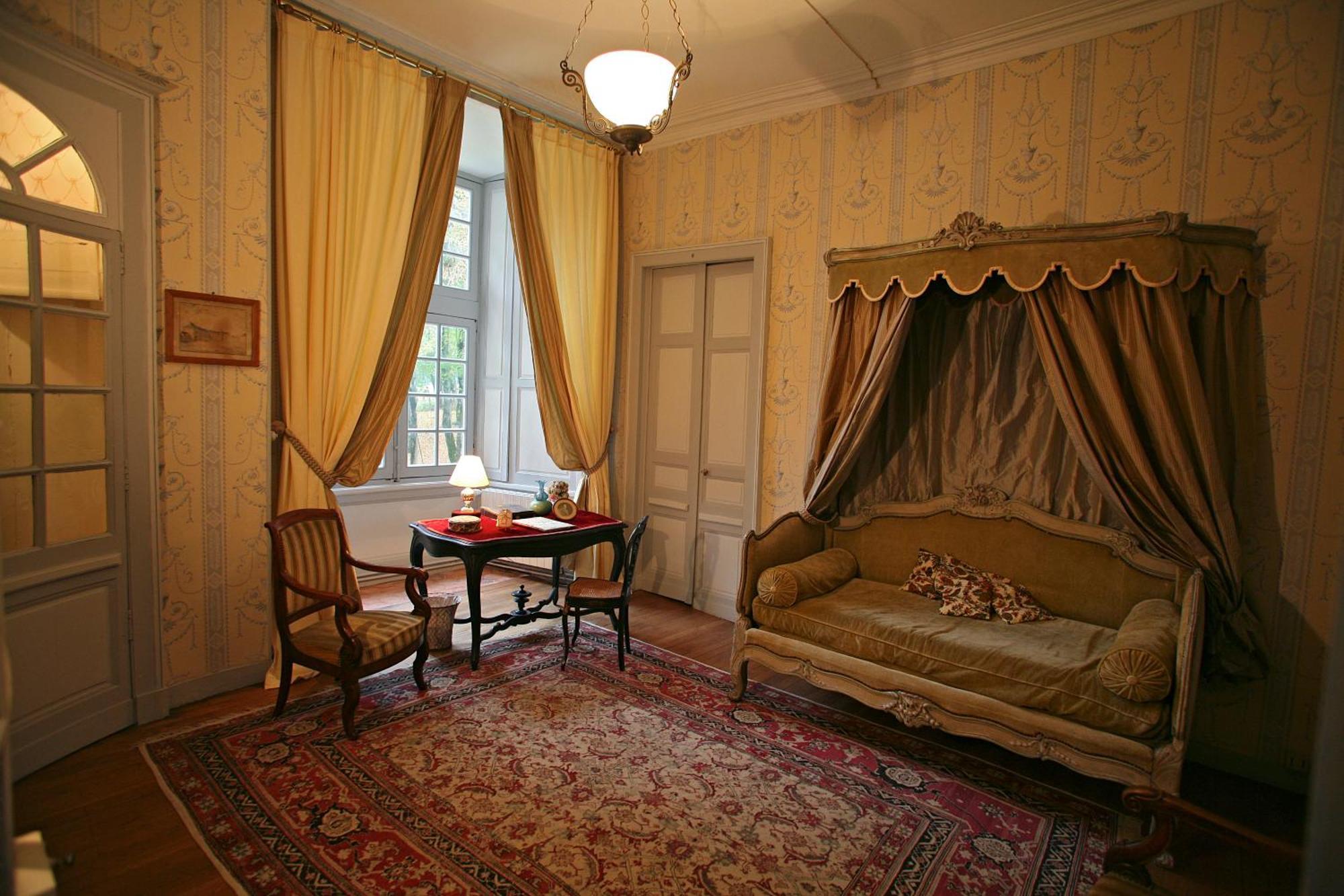 Chateau De Beaujeu Sens-Beaujeu Экстерьер фото
